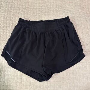 Lululemon size 6 shorts